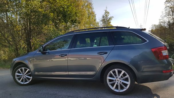 Skoda Octavia Combi med GPS