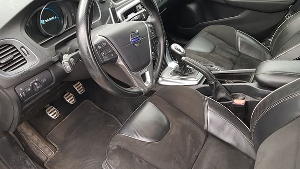 Volvo V40 med Vinterdekk