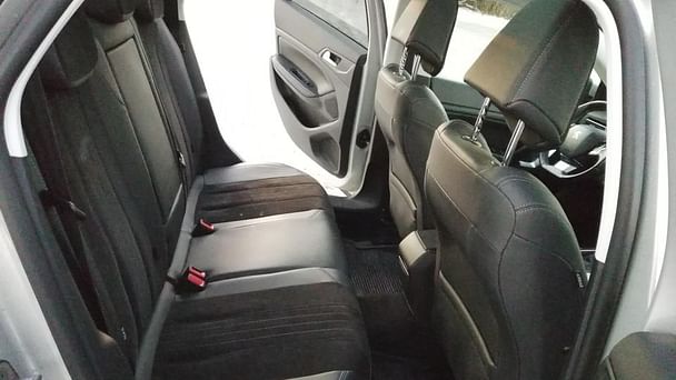 Peugeot 308 med Lydinngang