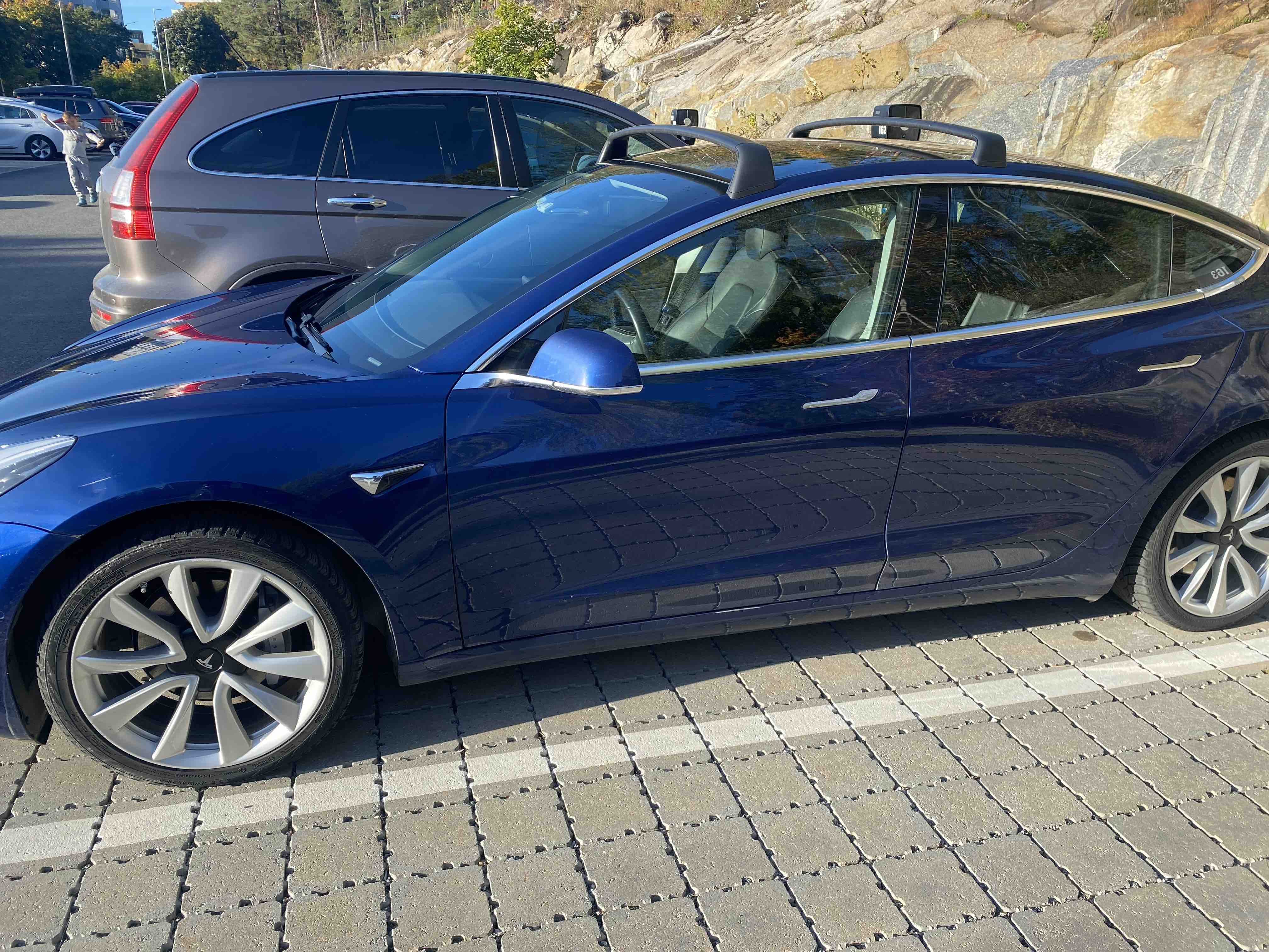 Tesla Model 3, 2019, Elektrisk, automatisk