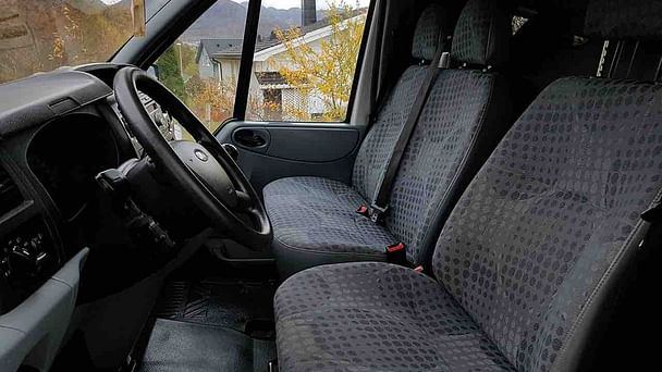 Ford Transit Varebil med Tilhengerfeste