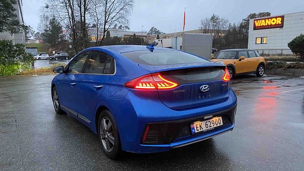 Hyundai Ioniq med GPS
