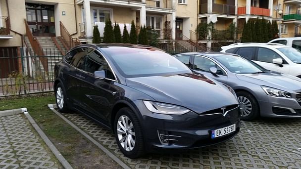 Tesla Model X, 2017, Elektrisk, automatisk, 6 seter