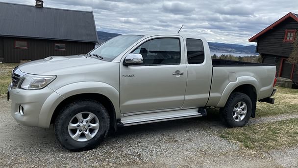 Toyota Hilux, 2013, Diesel