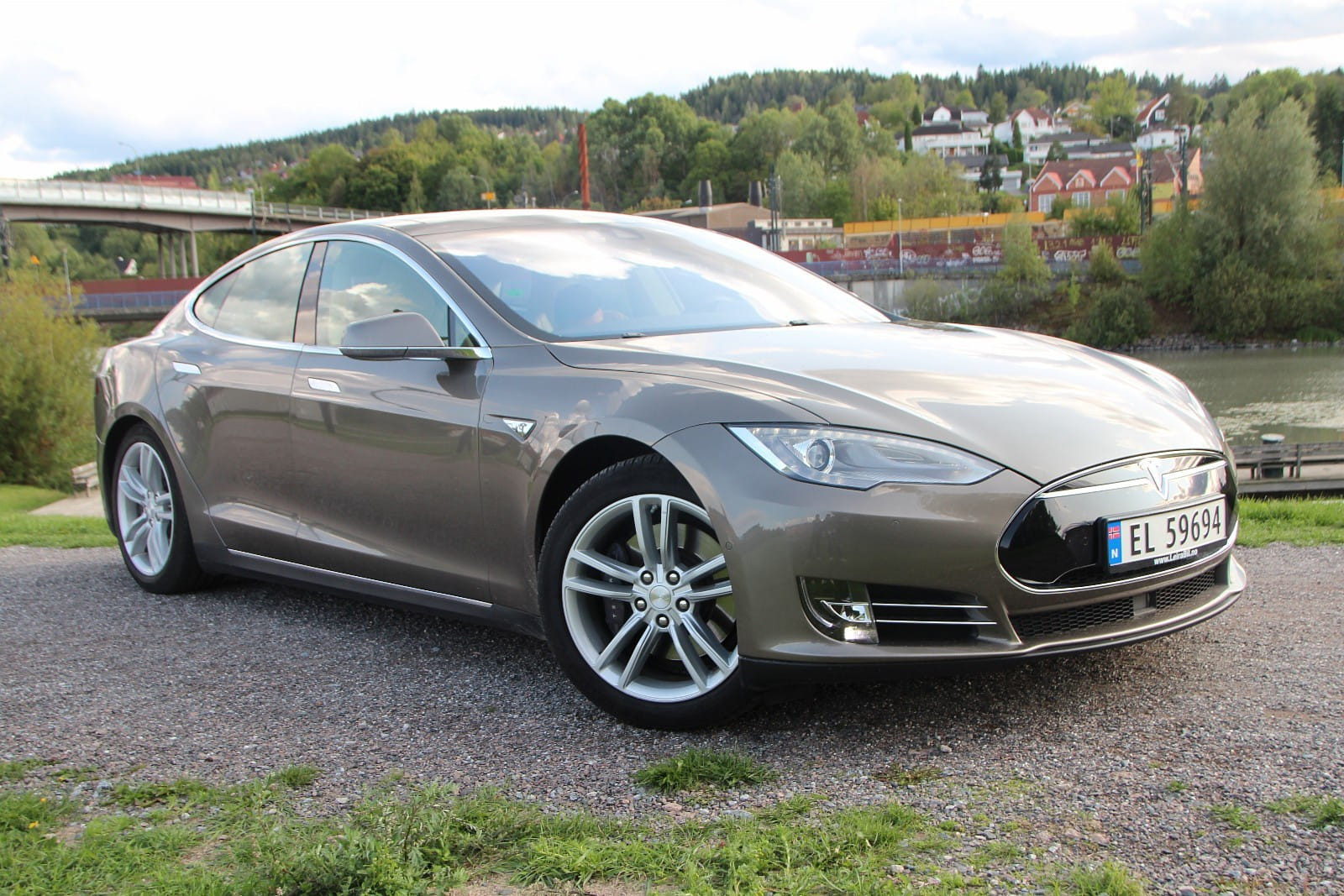 Tesla Model S, 2015, Elektrisk, automatisk