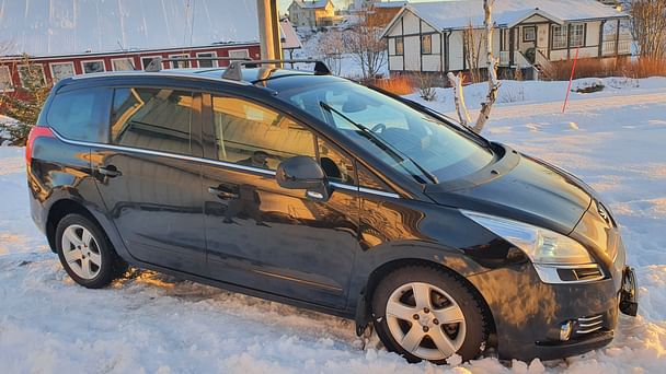 Peugeot 5008, 2013, Diesel, automatisk, 7 seter