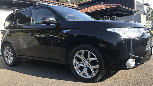 Mitsubishi Outlander med Sykkelstativ