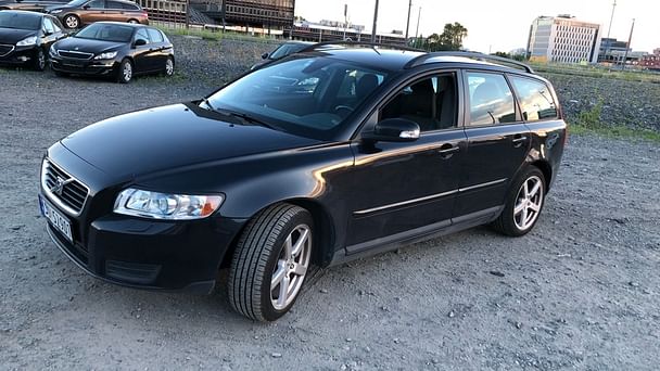 Volvo V50