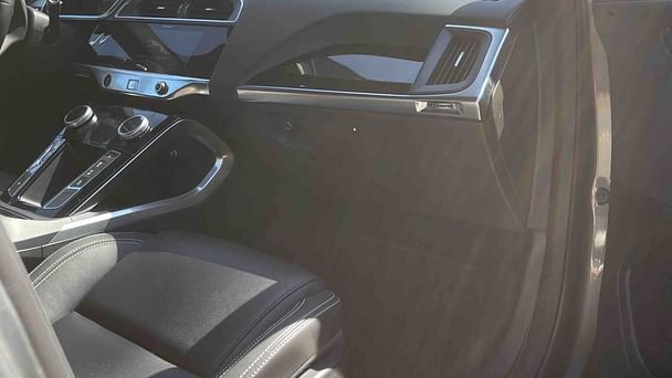 Jaguar F-Pace med Vinterdekk
