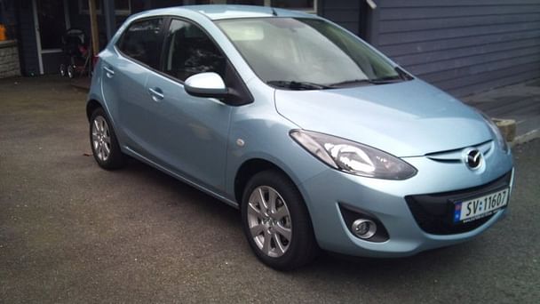 Mazda 2