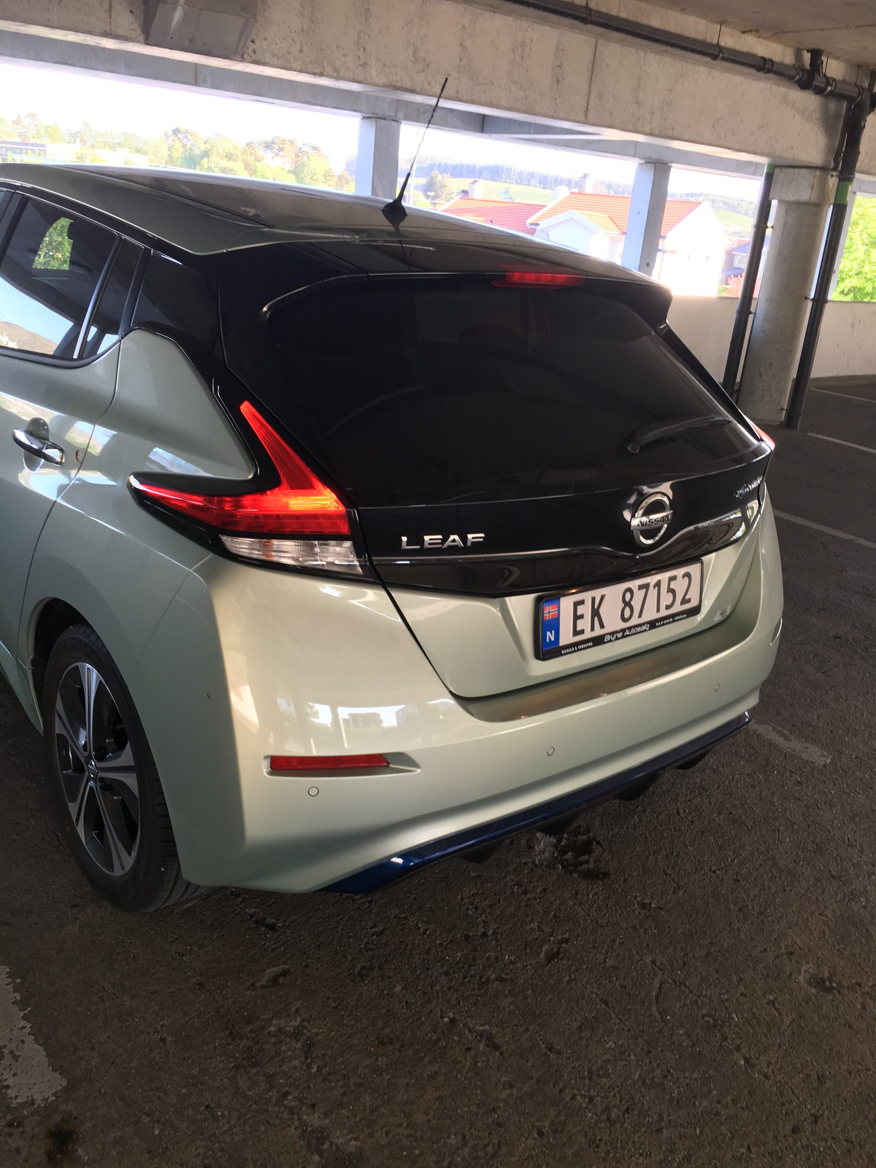 Nissan Leaf with Audio / iPod input