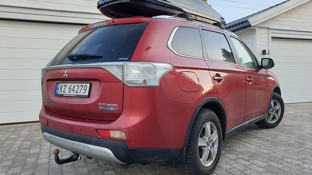 Mitsubishi Outlander med Sykkelstativ