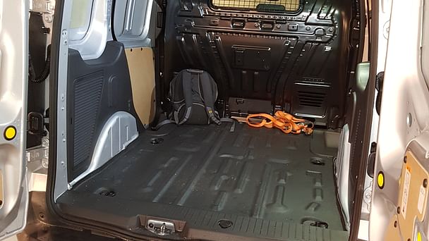 Ford Transit Connect med Tilhengerfeste