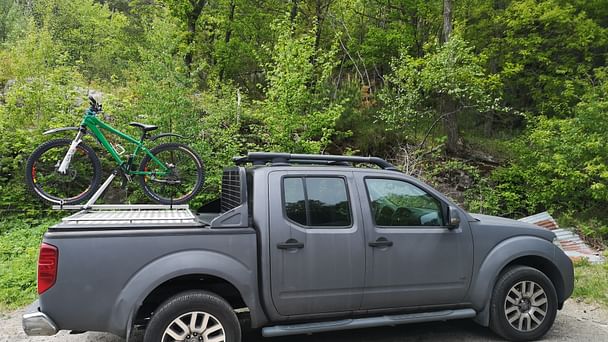 Nissan Navara med Sykkelstativ