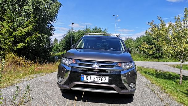 Mitsubishi Outlander med Vinterdekk