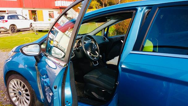 Ford Fiesta med Vinterdekk