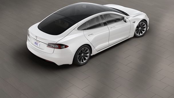 Tesla Model S med Vinterdekk