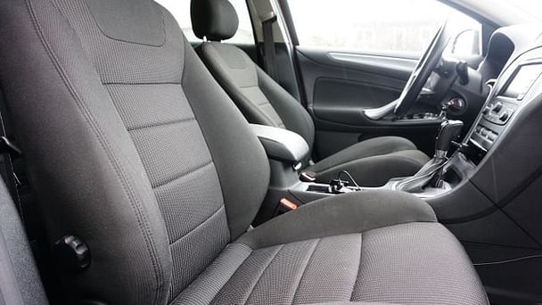 Ford Mondeo SW med Tilhengerfeste