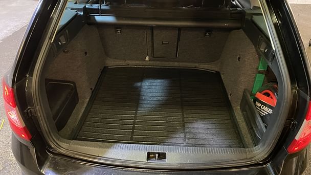 Skoda Octavia med Skistativ
