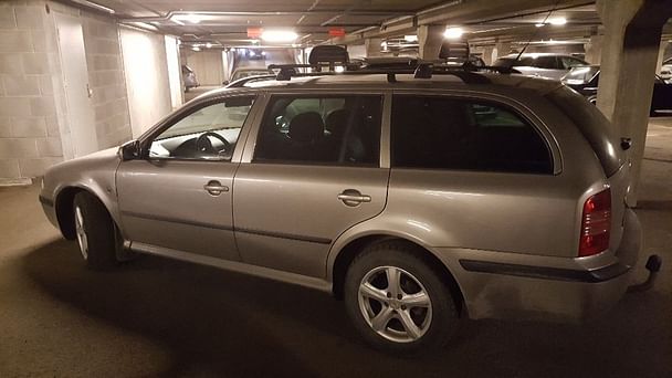 Skoda Octavia Combi med Skistativ