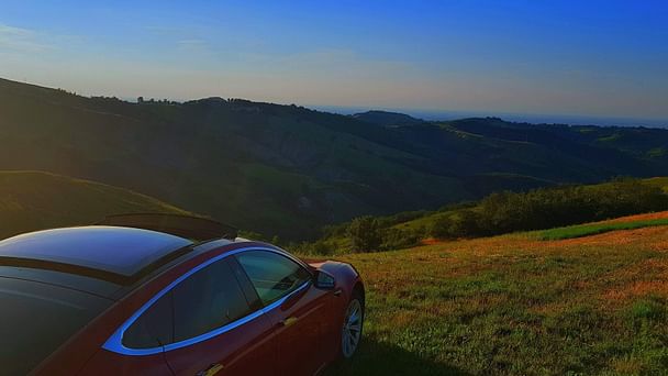 Tesla Model S med GPS