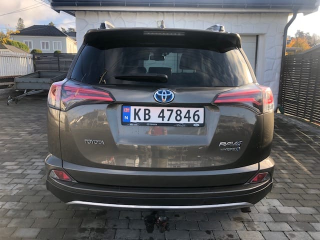 Toyota RAV4 with Snow tires