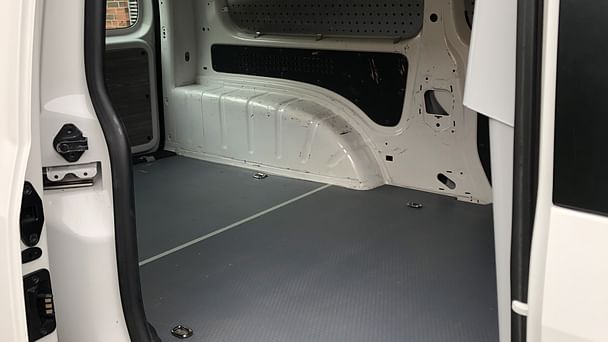 Volkswagen Caddy Maxi med Lydinngang