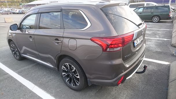 Mitsubishi Outlander med GPS