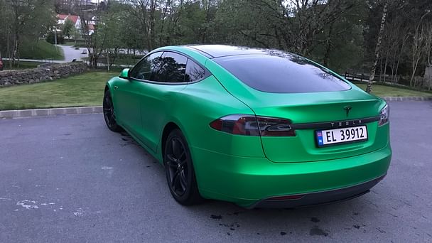 Tesla Model S med GPS
