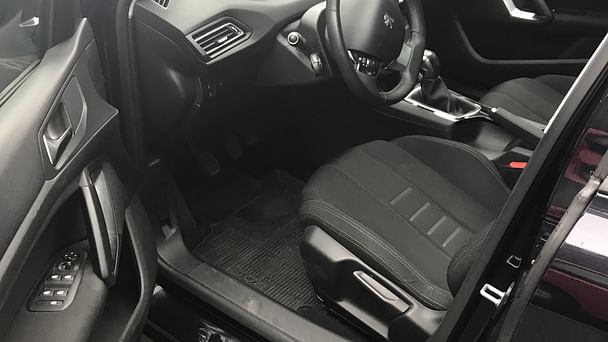 Peugeot 308 med Vinterdekk
