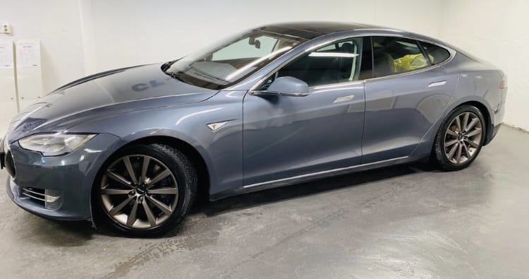 Tesla Model S