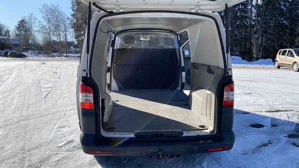 Volkswagen Transporter med Skistativ