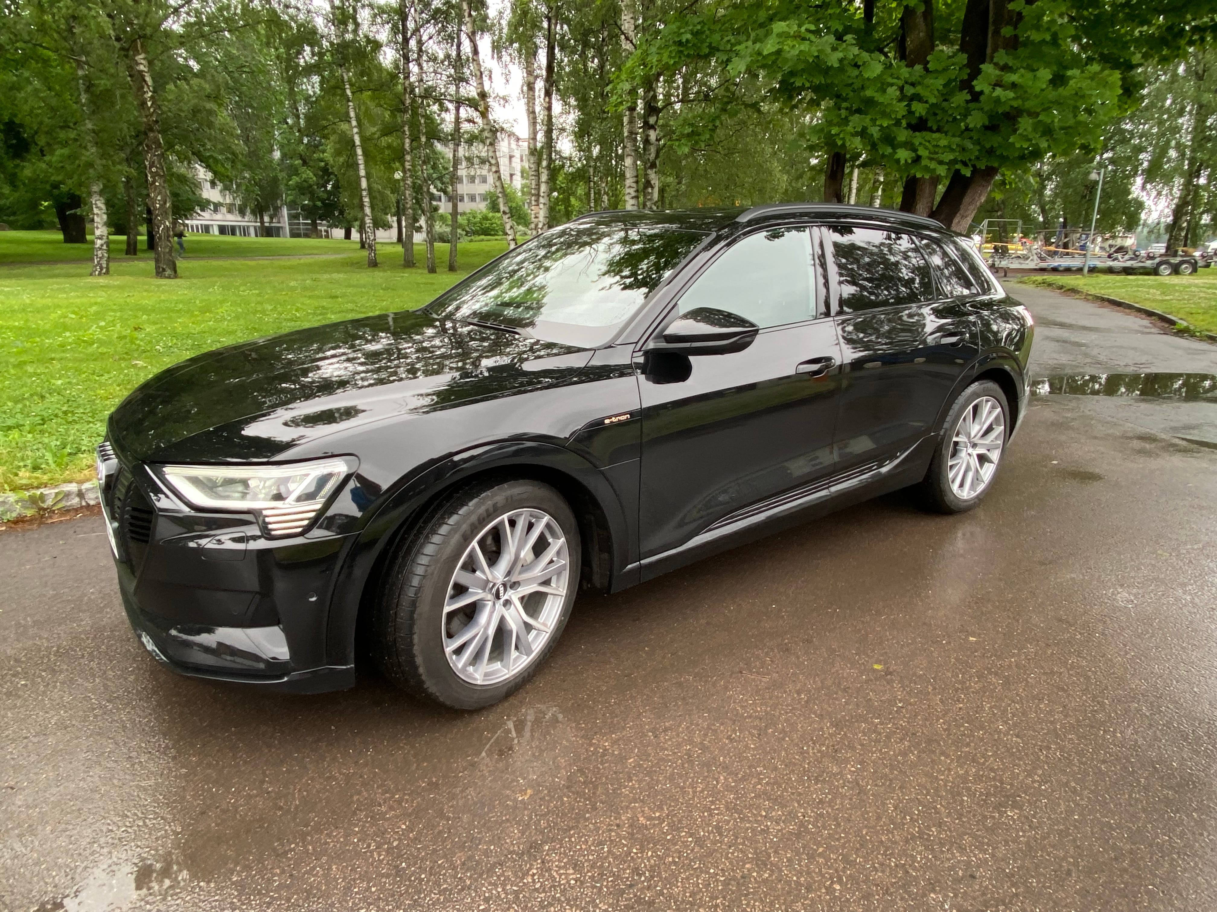 Audi e-tron, 2019, Elektro, Automatik