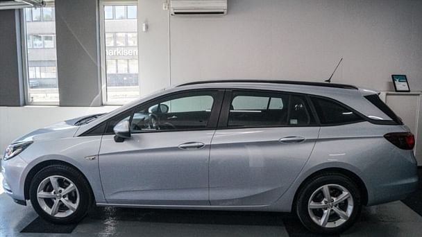 Opel Astra Sports Tourer med Tilhengerfeste