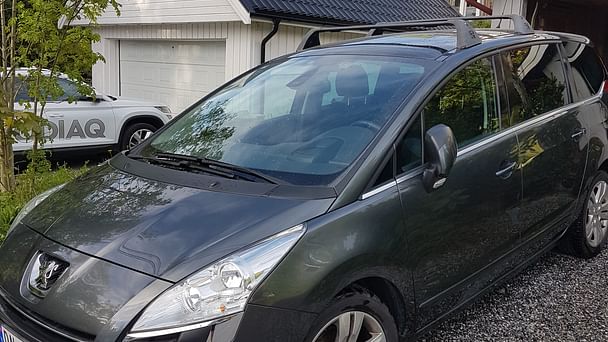 Peugeot 5008 med Sykkelstativ