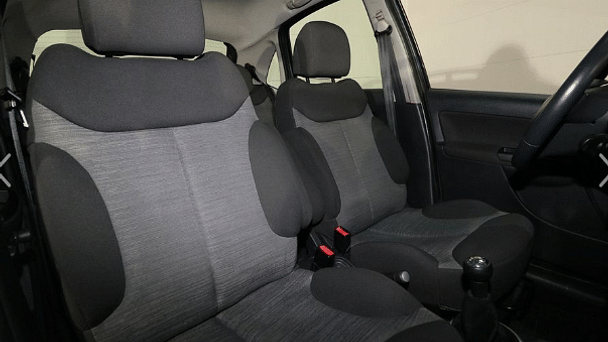 Citroen C3 med Skistativ