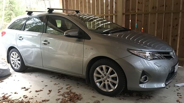 Toyota Auris, 2014, Blyfri / Elektrisk (hybrid), automatisk