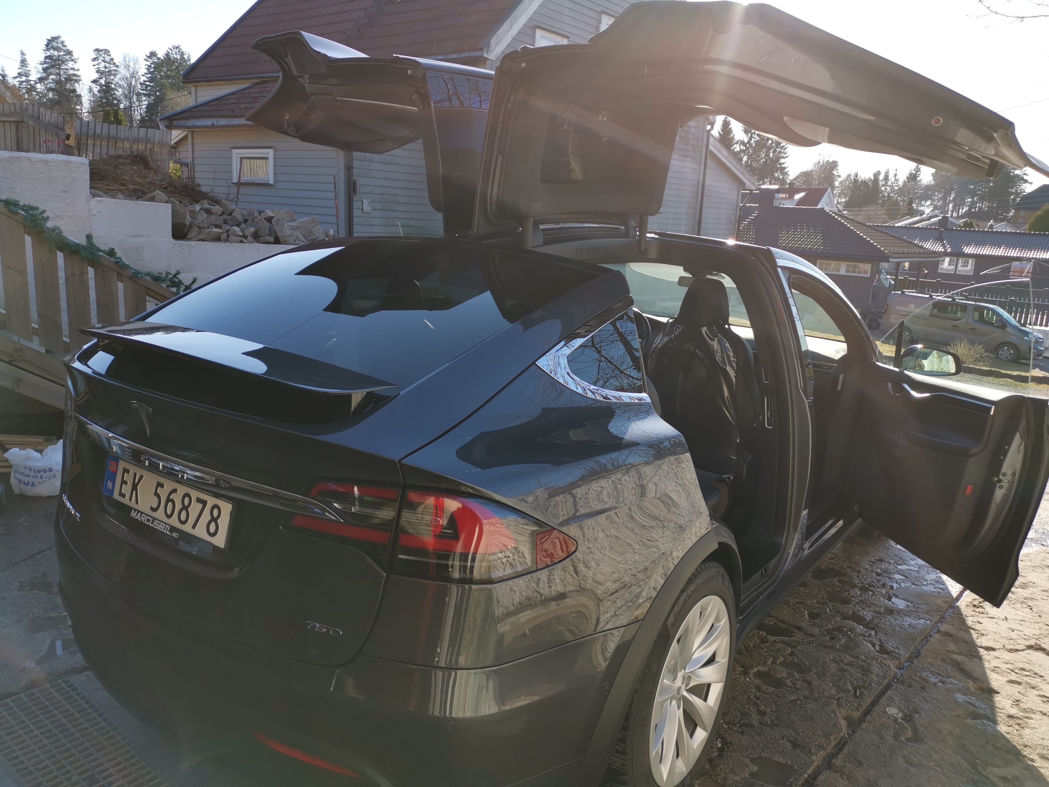 Tesla Model X
