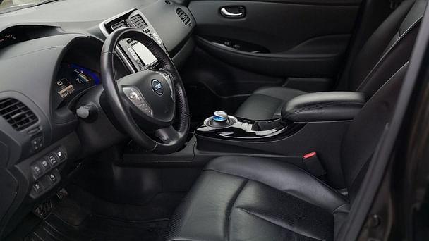 Nissan Leaf med Skistativ
