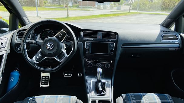 Volkswagen Golf GTE