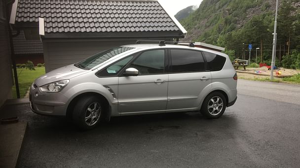 Ford S-Max