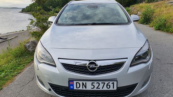 Opel Astra Sports Tourer med Lydinngang