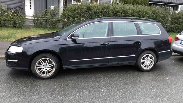 Volkswagen Passat Kombi med Vinterdekk