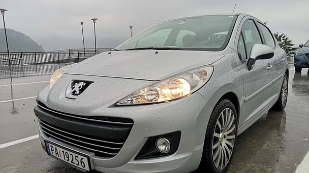 Peugeot 207