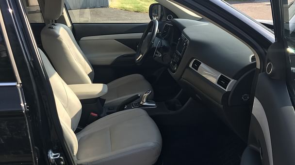 Mitsubishi Outlander med Tilhengerfeste