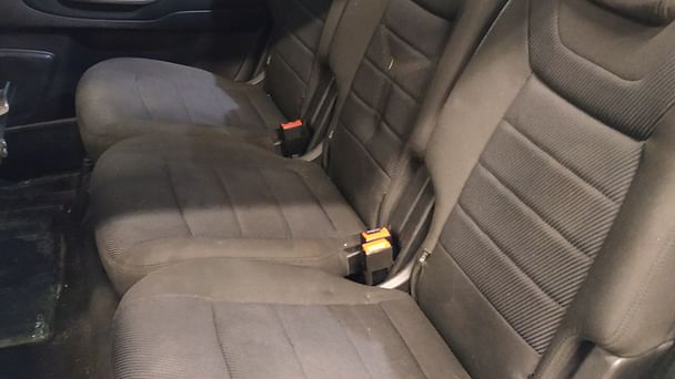 Ford S-Max med Lydinngang