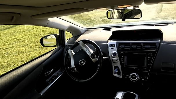 Toyota Prius +