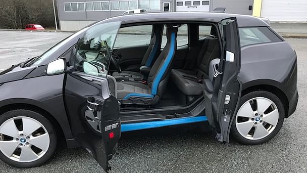 BMW i3 med Lydinngang