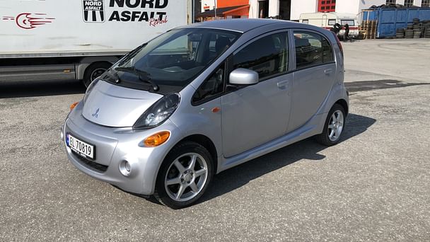 Mitsubishi i-Miev, 2015, Elektrisk, automatisk