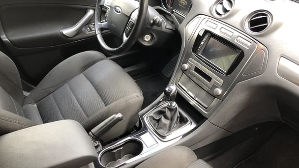 Ford Mondeo SW med GPS